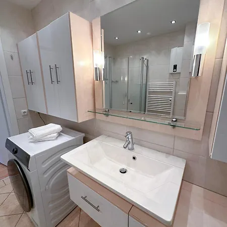 公寓 Modern Flat - For Up To 7 People 埃森