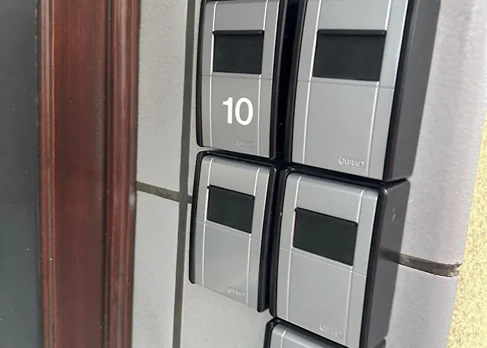 Modern Flat - For Up To 7 People Διαμέρισμα