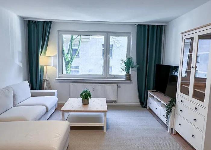 Modern Flat - For Up To 7 People * Έσσεν